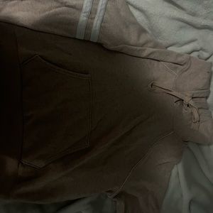 american eagle pink sweater!